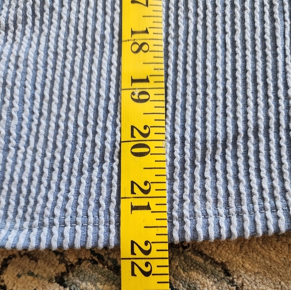 NWOT Blumin Apparel Denim colored top size small - Picture 11 of 12